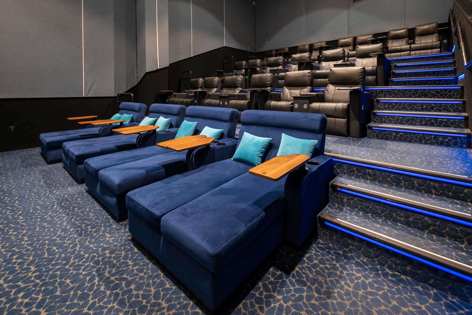 Auditorium beds and seats