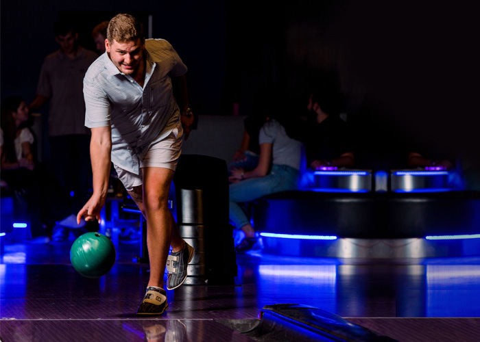 Join A Bowling League at Movie Bowl Grille in Sherman, Texas