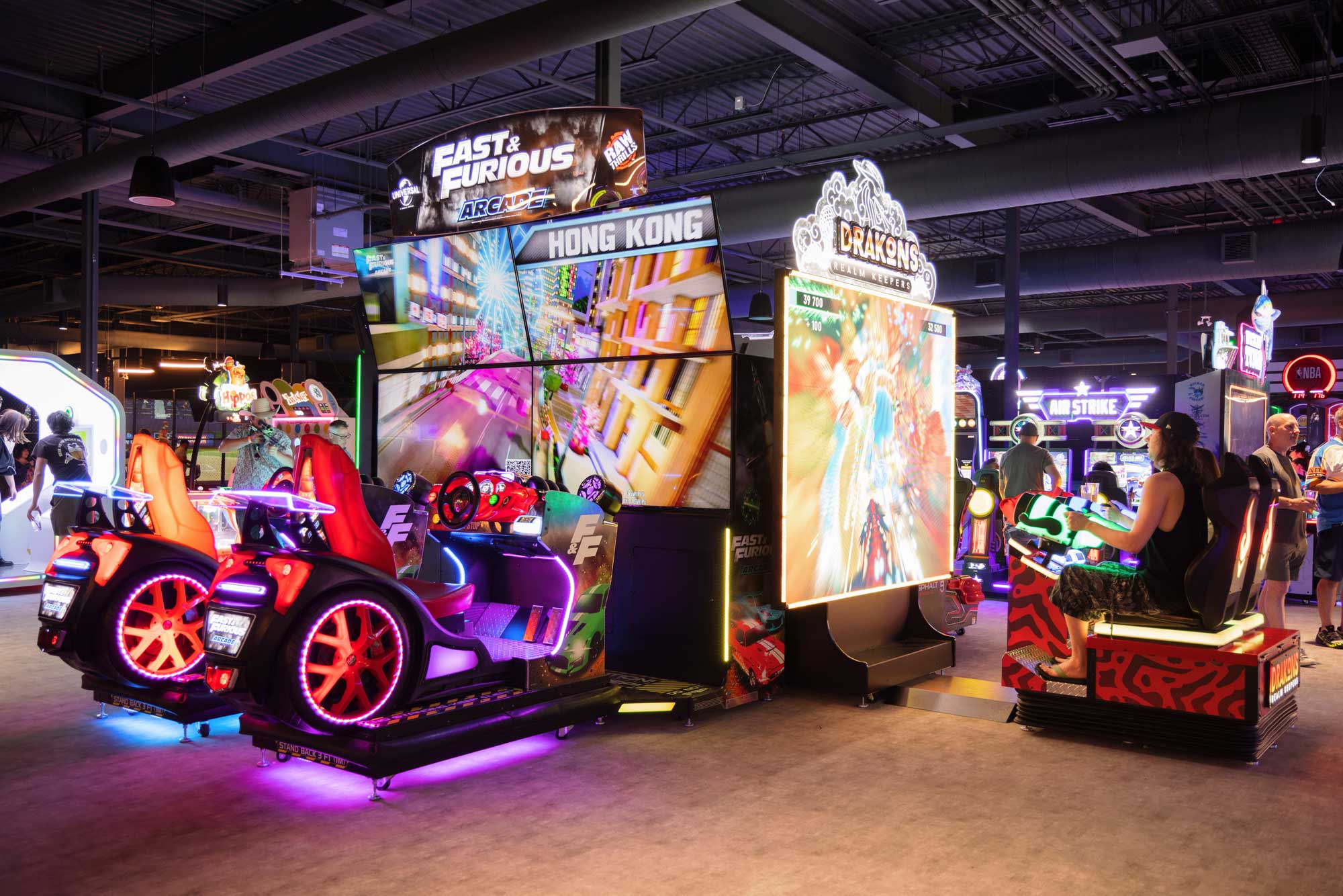 Colorful arcade games